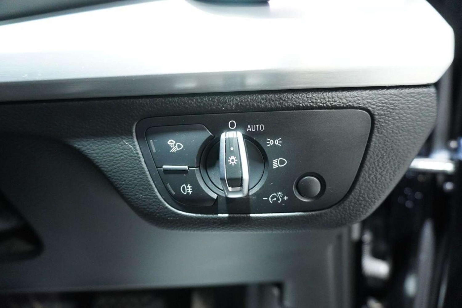 Used Audi Q5 2020 for sale - 77061669: Photo 56