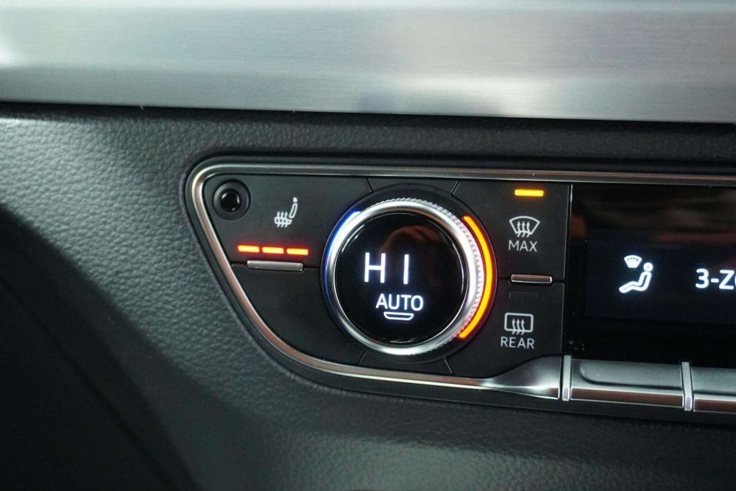 Used Audi Q5 2020 for sale - 77061669: Photo 67