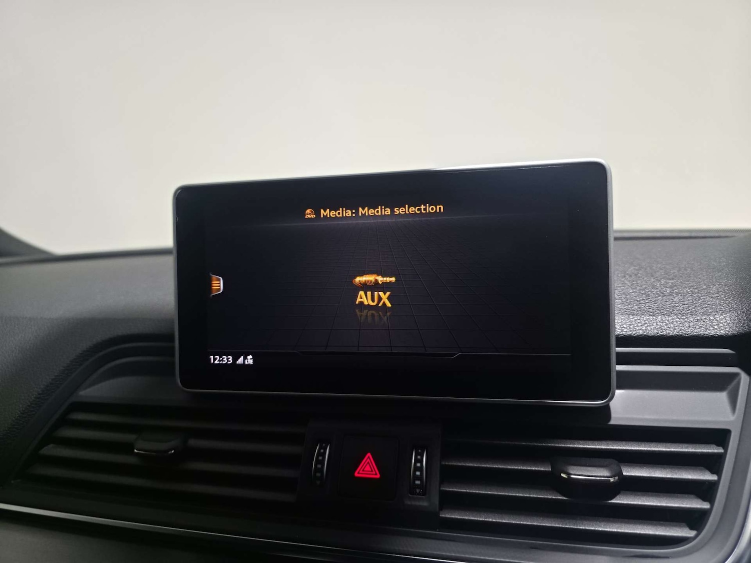 Used Audi Q5 2020 for sale - 77061669: Photo 85