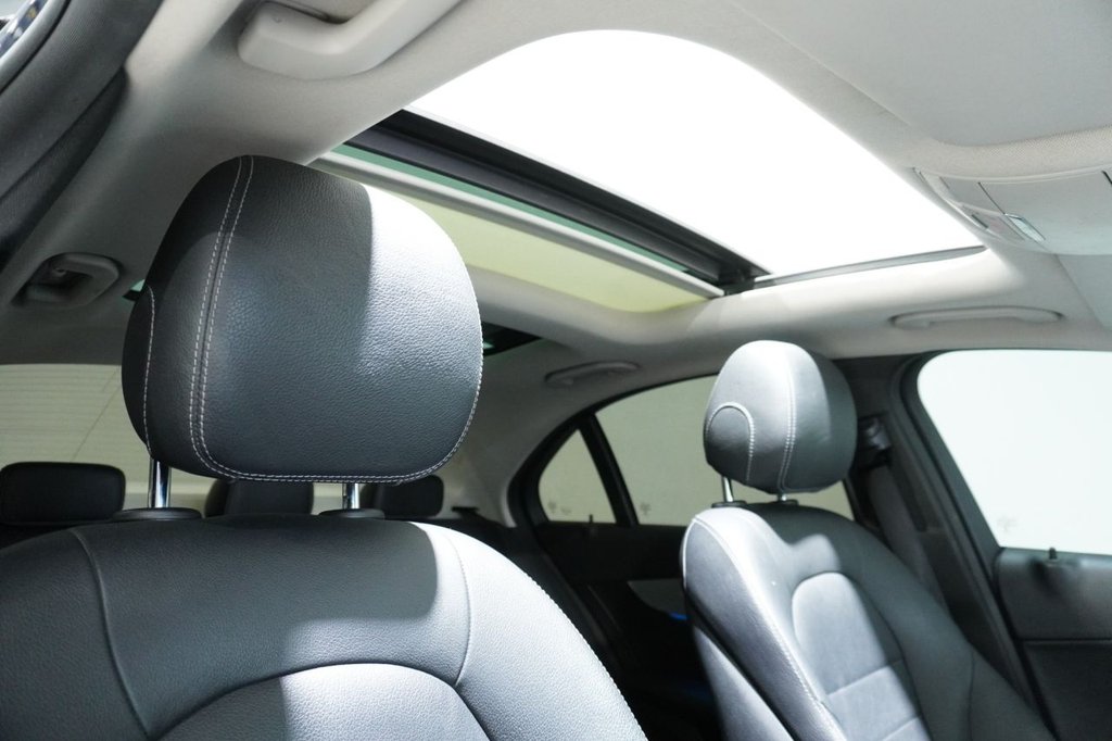 Used Mercedes-Benz C Class 2016 for sale - 76820405: Photo 14