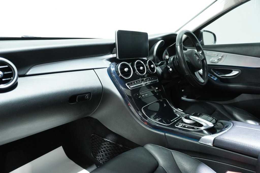 Used Mercedes-Benz C Class 2016 for sale - 76820405: Photo 46