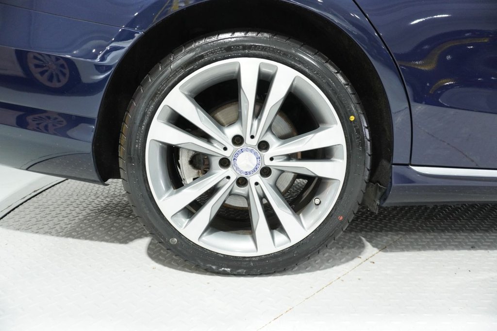 Used Mercedes-Benz C Class 2016 for sale - 76820405: Photo 8