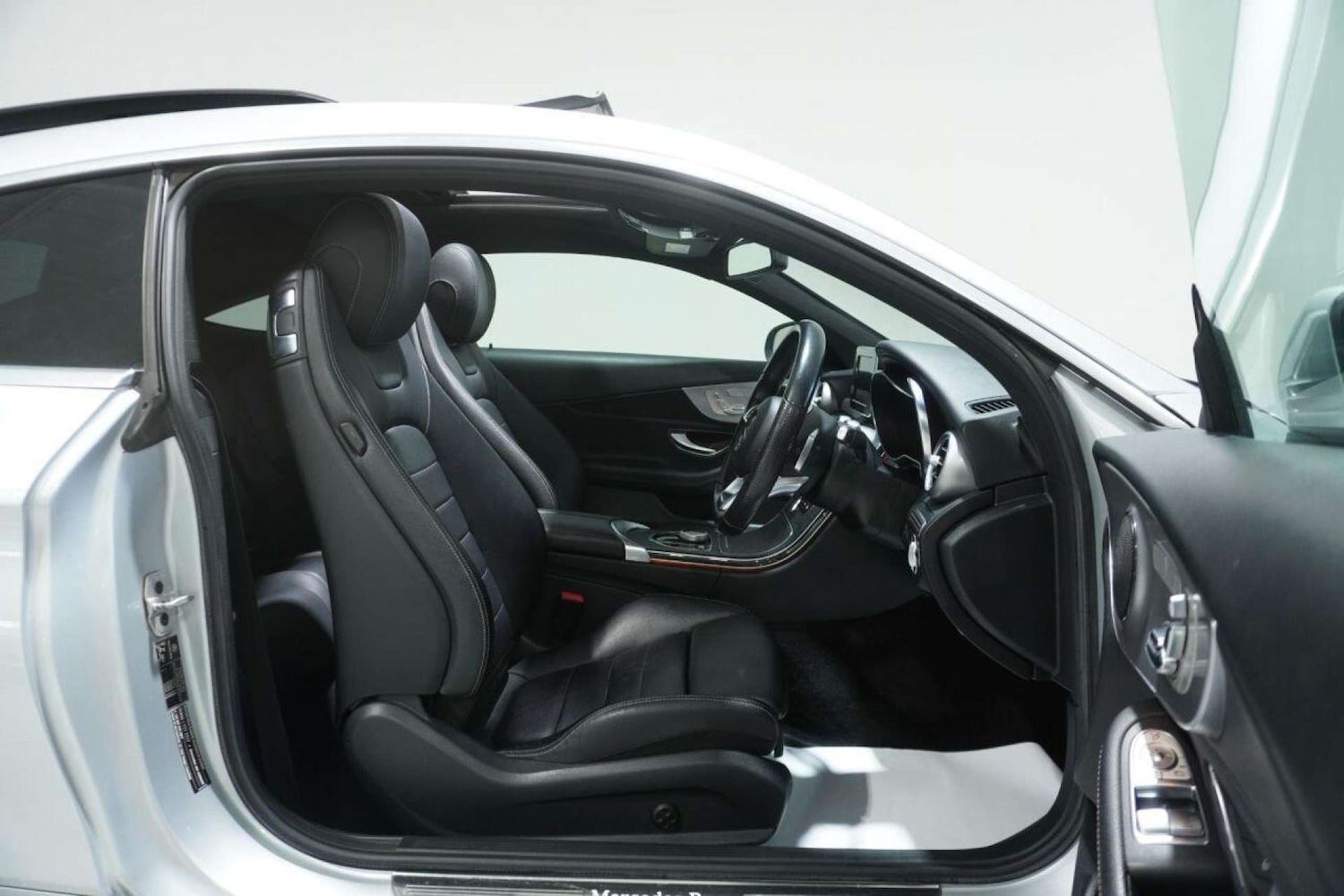 Used Mercedes-Benz C Class 2017 for sale - 77061691: Photo 12