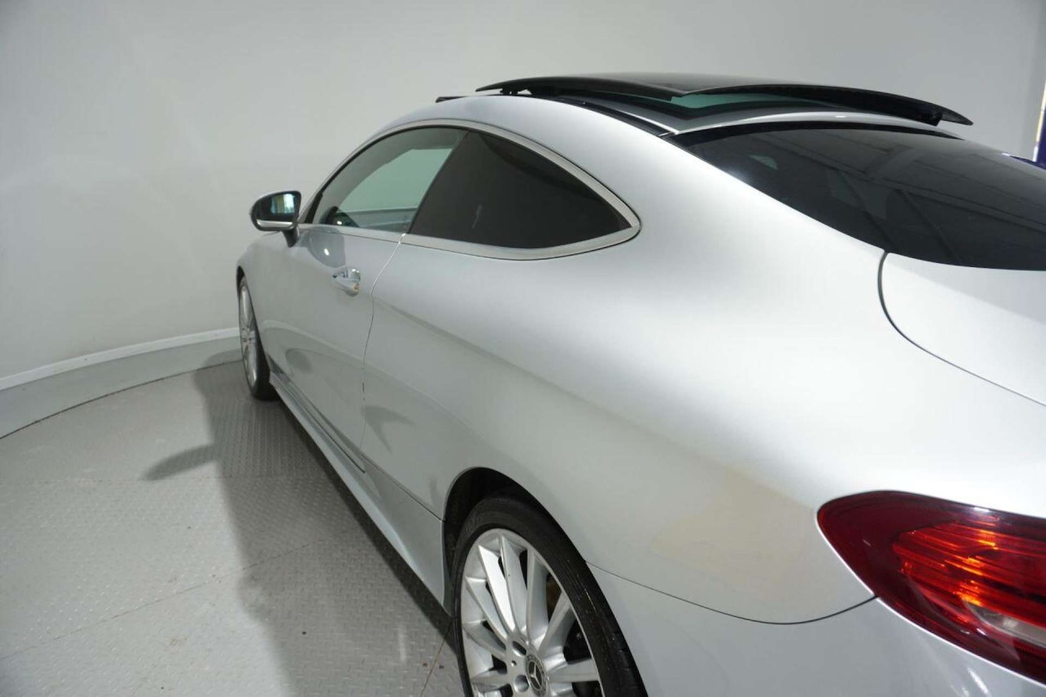 Used Mercedes-Benz C Class 2017 for sale - 77061691: Photo 25