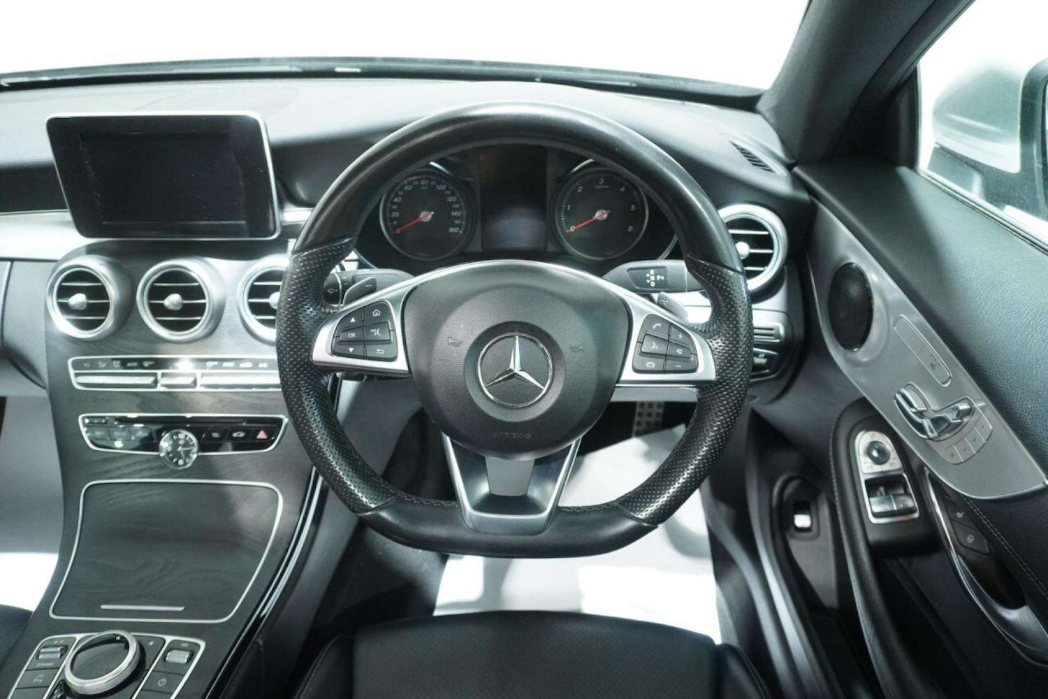 Used Mercedes-Benz C Class 2017 for sale - 77061691: Photo 30