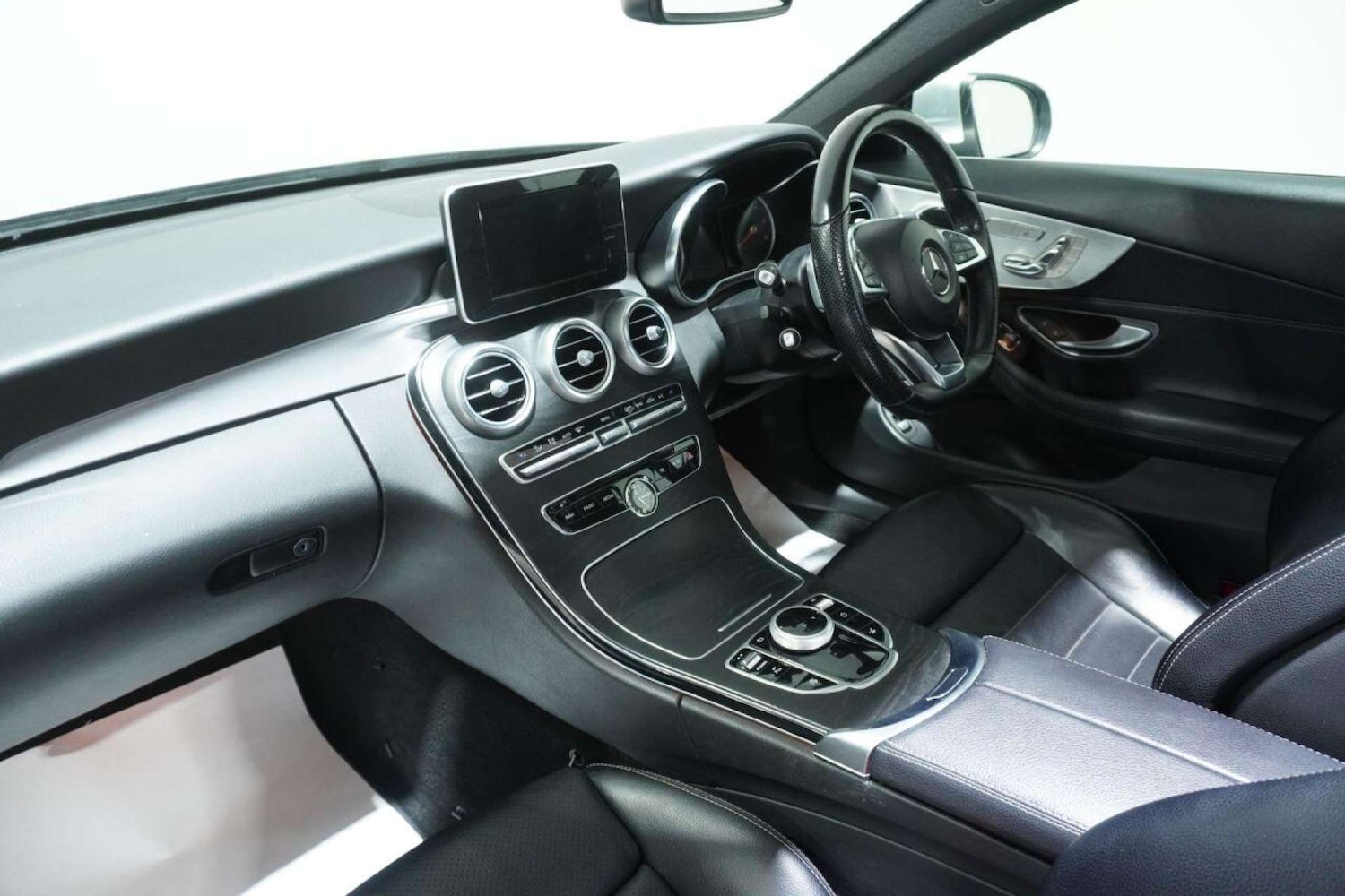 Used Mercedes-Benz C Class 2017 for sale - 77061691: Photo 41