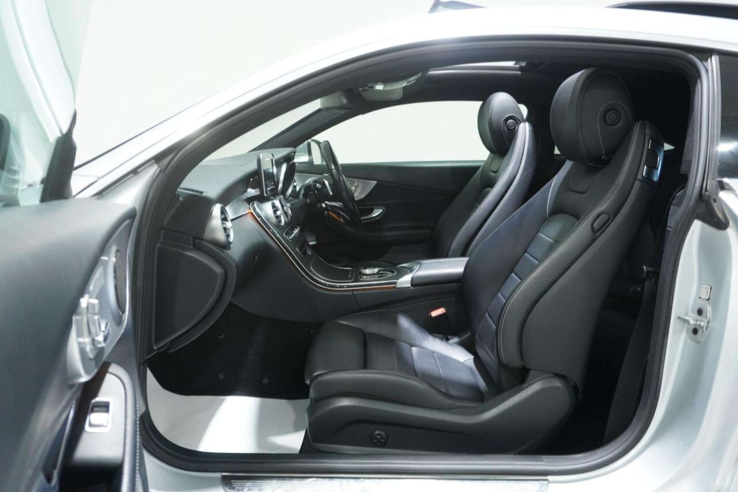 Used Mercedes-Benz C Class 2017 for sale - 77061691: Photo 43