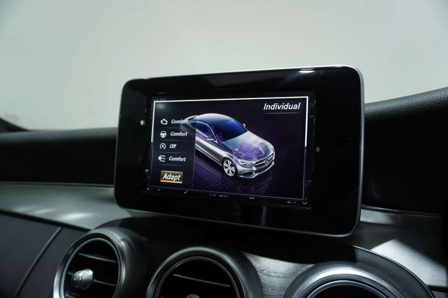 Used Mercedes-Benz C Class 2017 for sale - 77061691: Photo 80