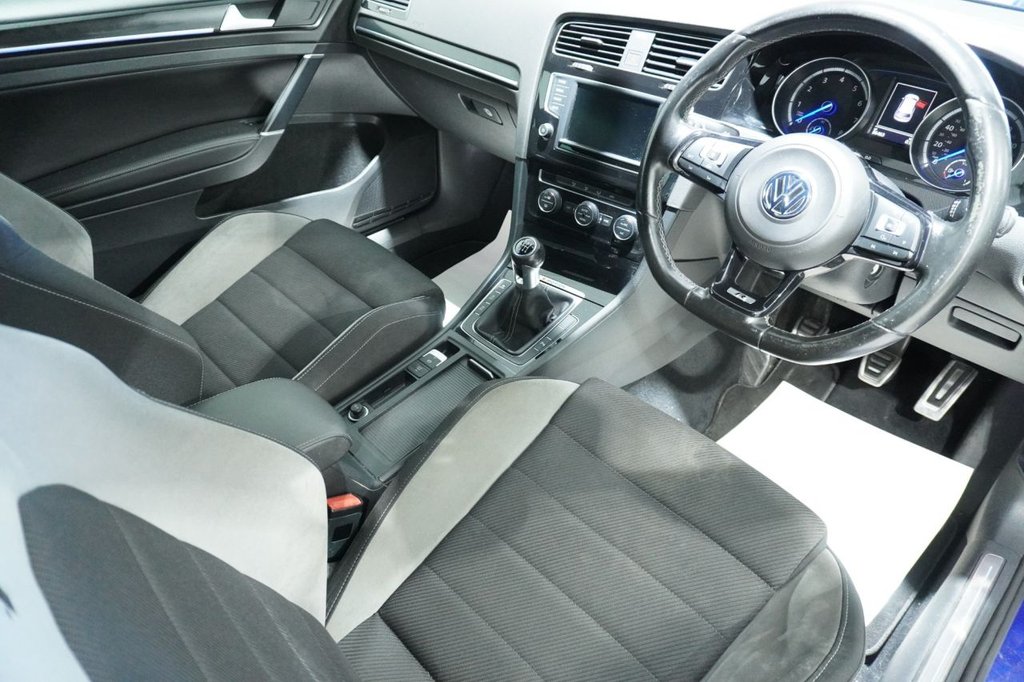 Used Volkswagen Golf 2015 for sale - 76820483: Photo 10