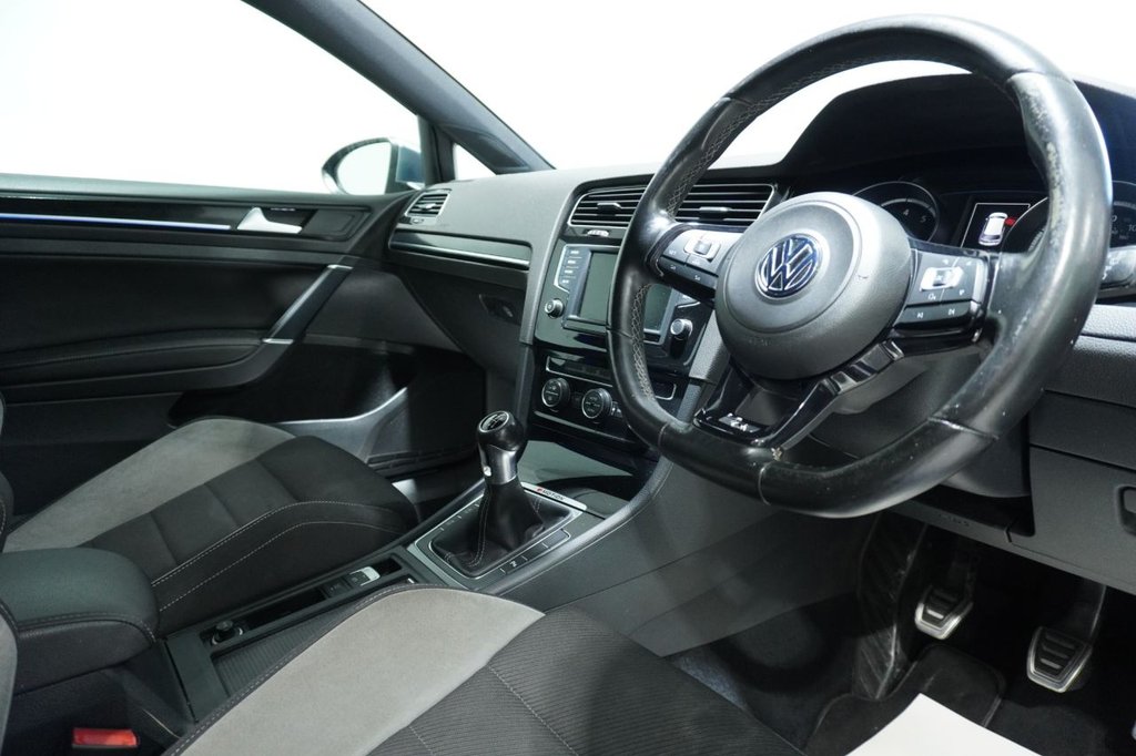 Used Volkswagen Golf 2015 for sale - 76820483: Photo 11