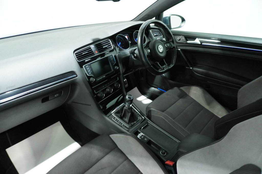 Used Volkswagen Golf 2015 for sale - 76820483: Photo 41