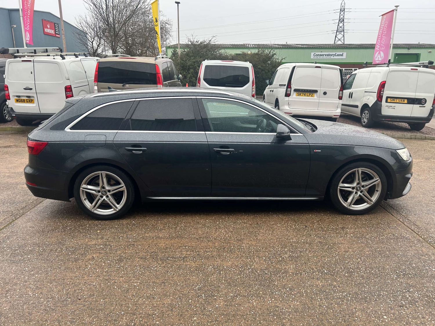 Used Audi A4 2017 for sale - 77797059: Photo 11