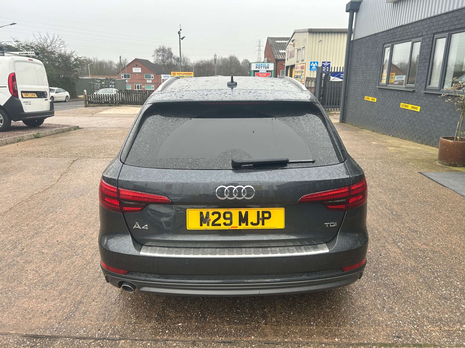 Used Audi A4 2017 for sale - 77797059: Photo 13