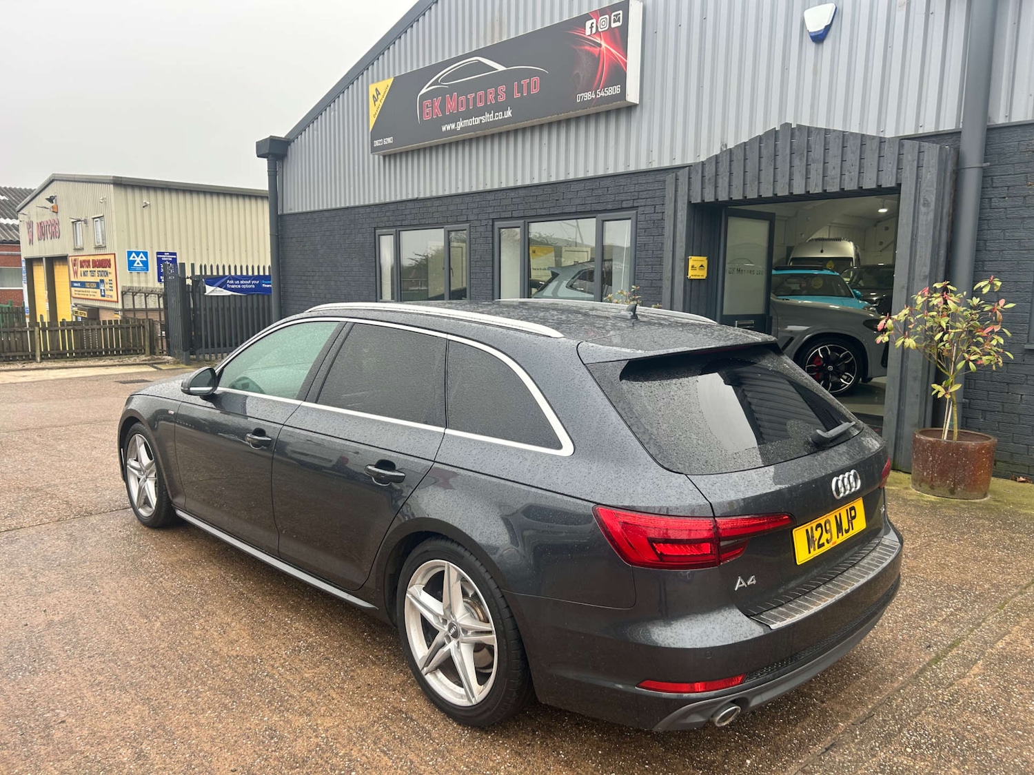 Used Audi A4 2017 for sale - 77797059: Photo 3