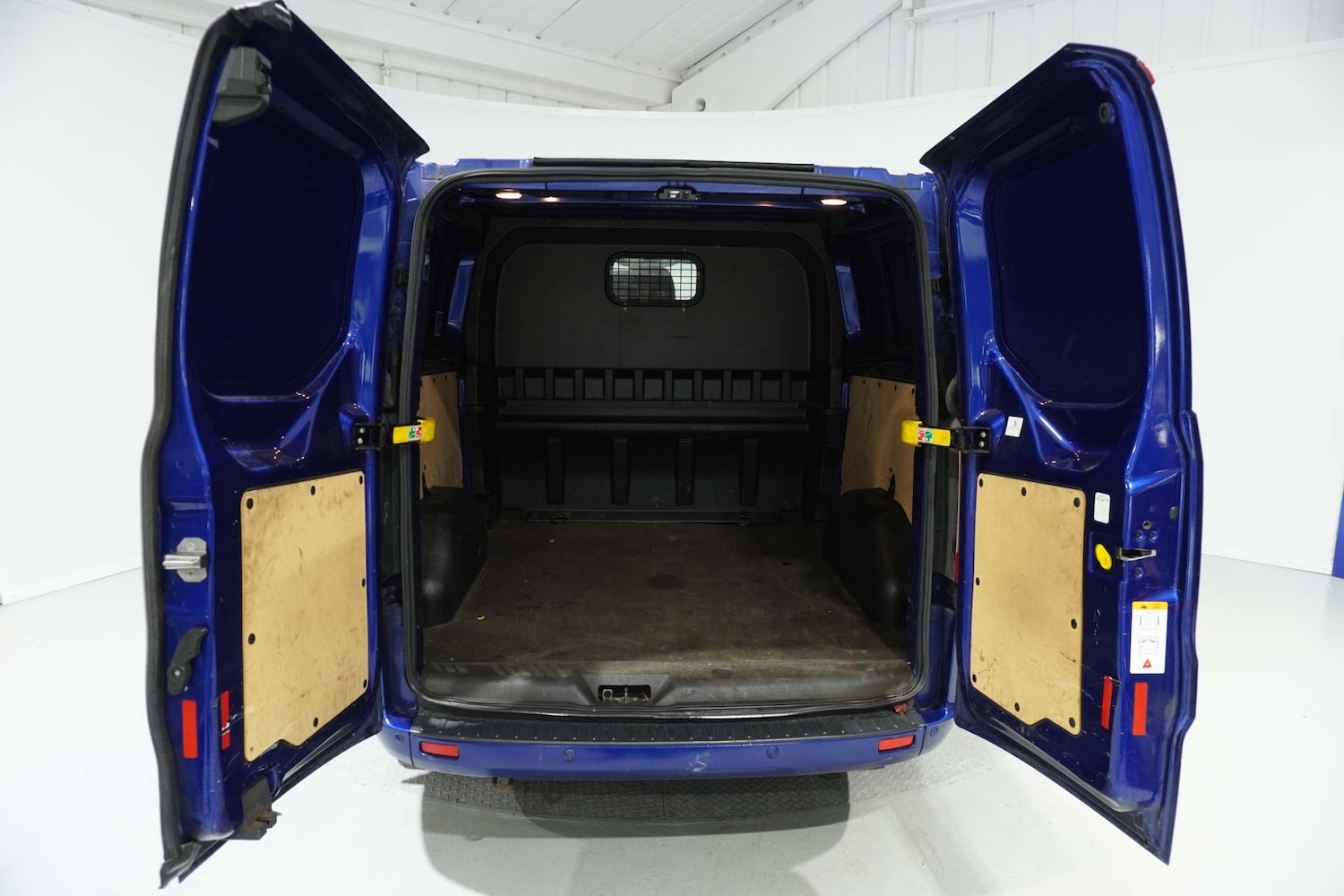 Used Ford Transit Custom 2017 for sale - 77113497: Photo 22