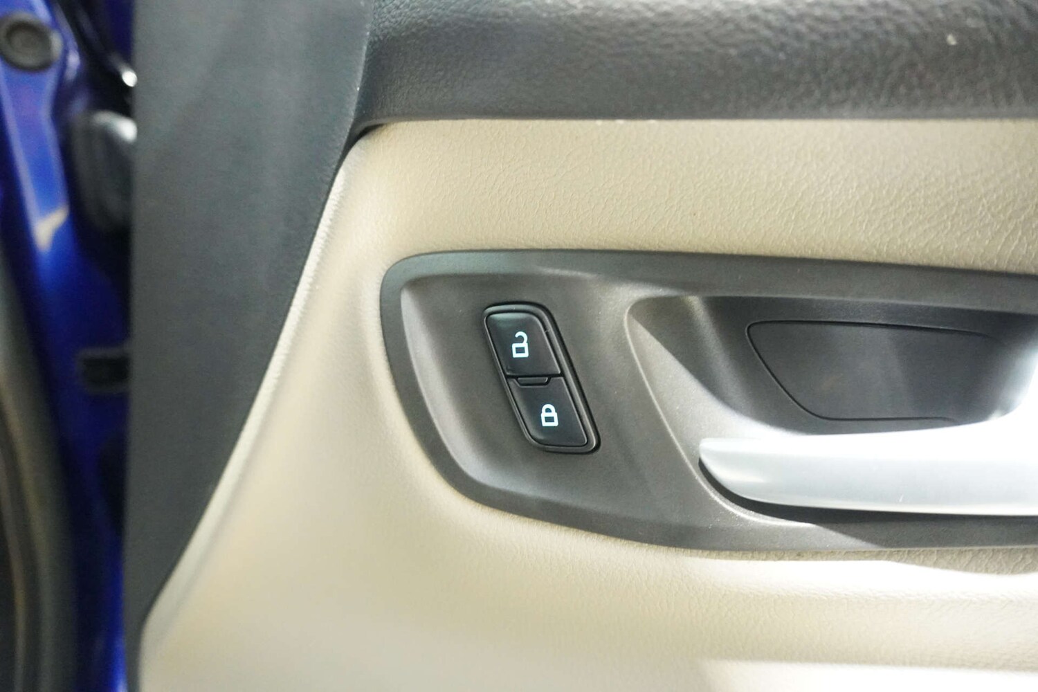 Used Ford Transit Custom 2017 for sale - 77113497: Photo 54