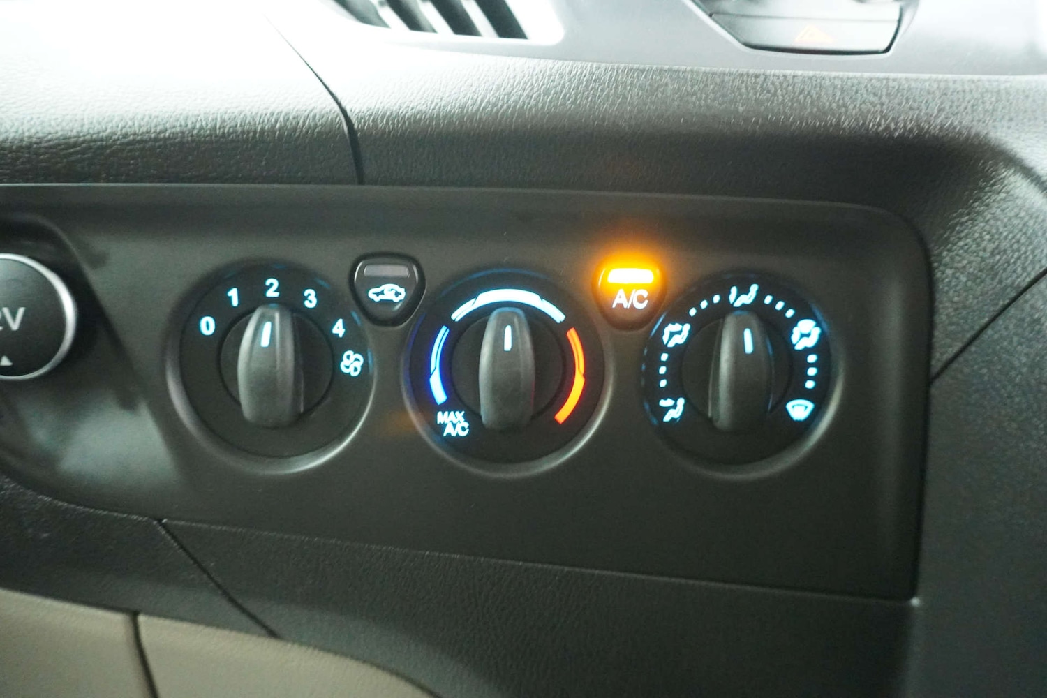 Used Ford Transit Custom 2017 for sale - 77113497: Photo 65