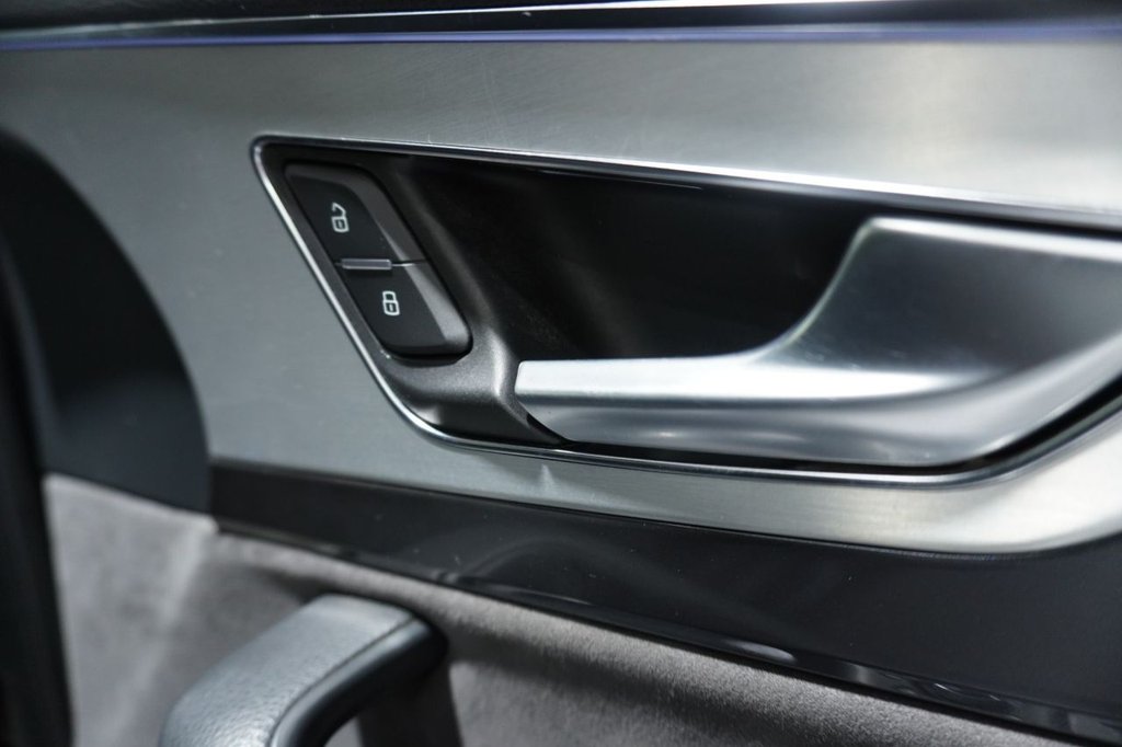 Used Audi Q7 2019 for sale - 76820193: Photo 33