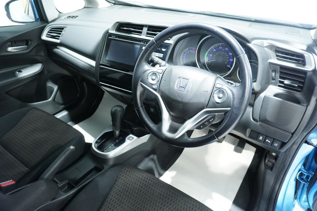 Used Honda Jazz 2018 for sale - 76820306: Photo 10