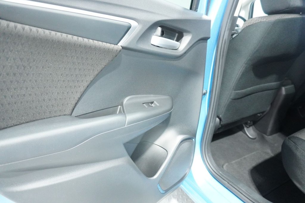 Used Honda Jazz 2018 for sale - 76820306: Photo 27