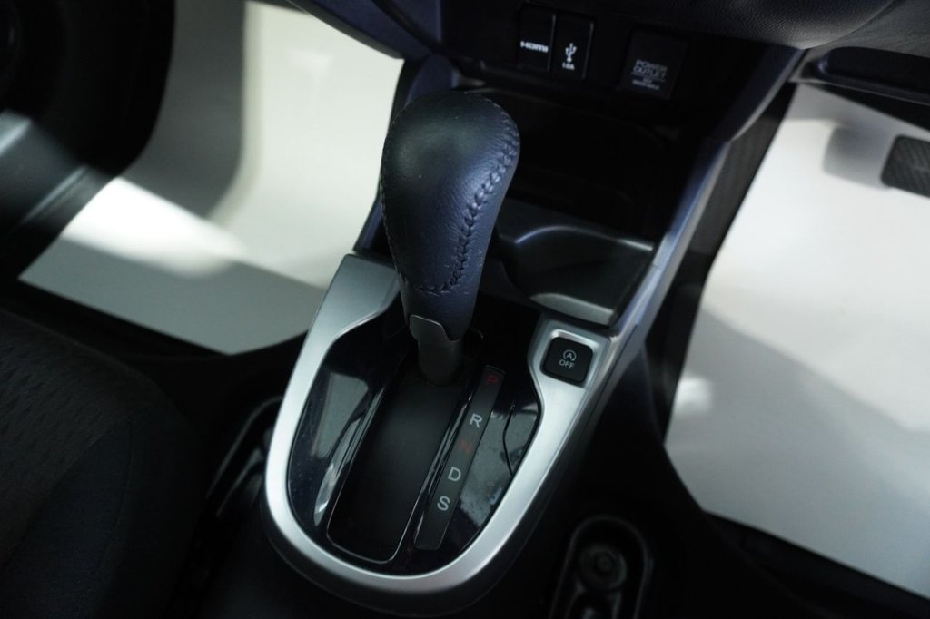 Used Honda Jazz 2018 for sale - 76820306: Photo 38