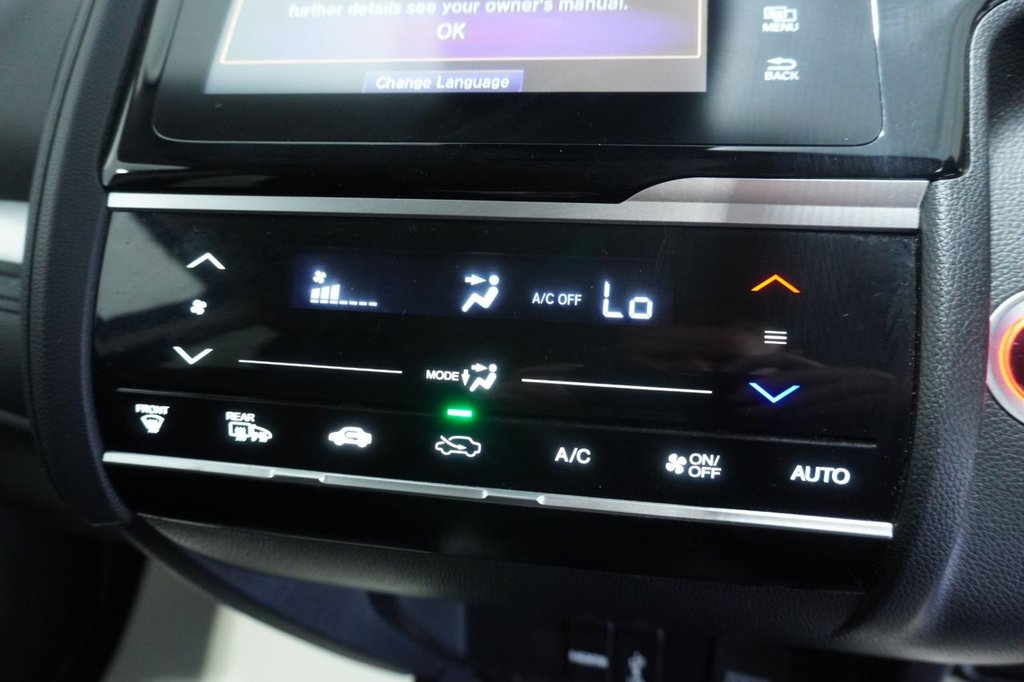 Used Honda Jazz 2018 for sale - 76820306: Photo 39