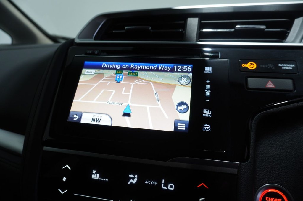 Used Honda Jazz 2018 for sale - 76820306: Photo 42