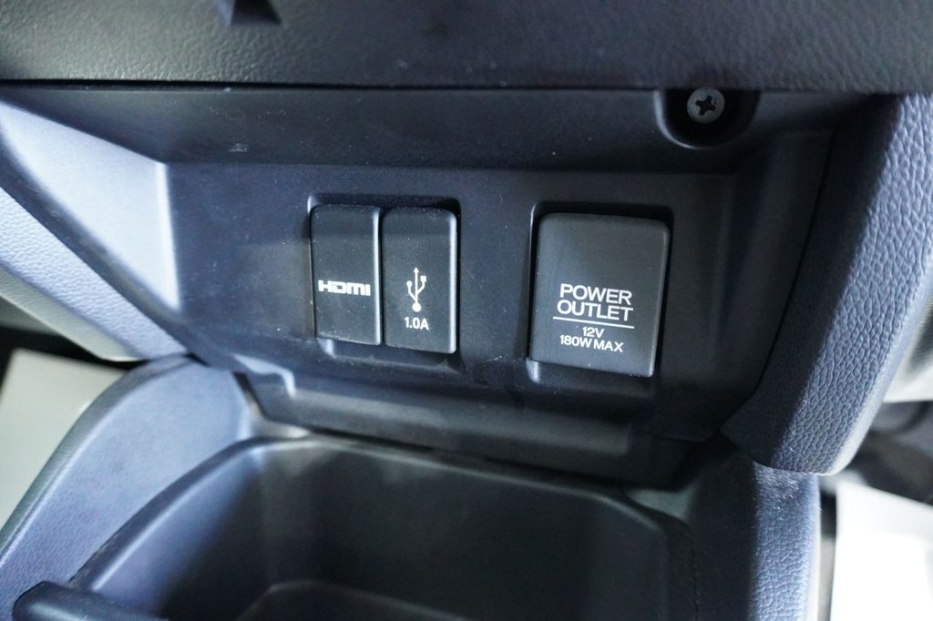 Used Honda Jazz 2018 for sale - 76820306: Photo 49