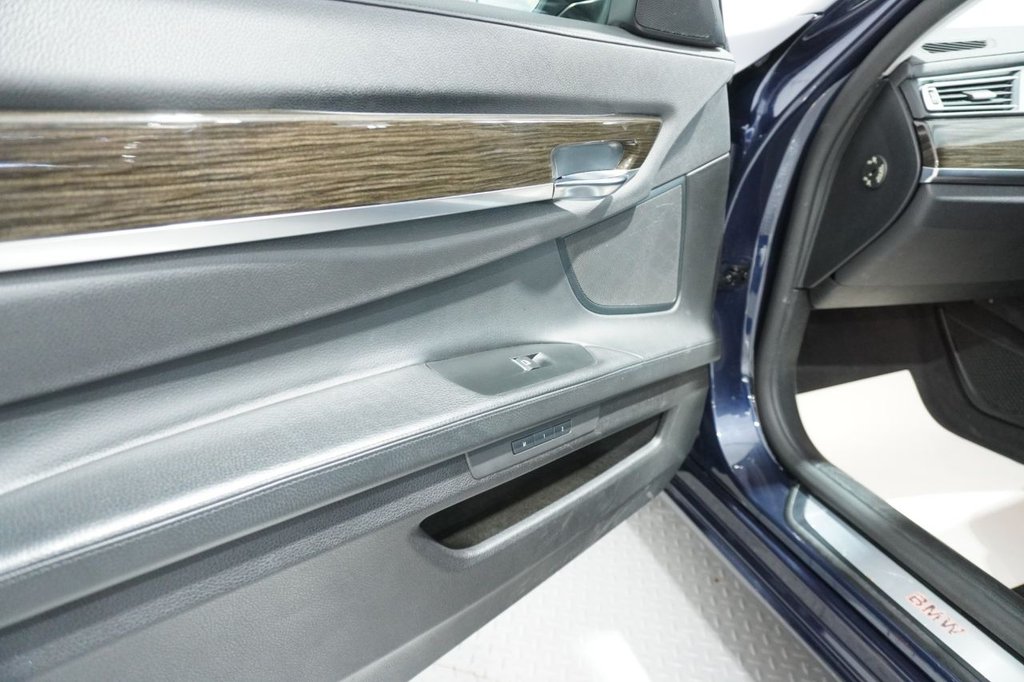 Used BMW 7 Series 2014 for sale - 76820505: Photo 25