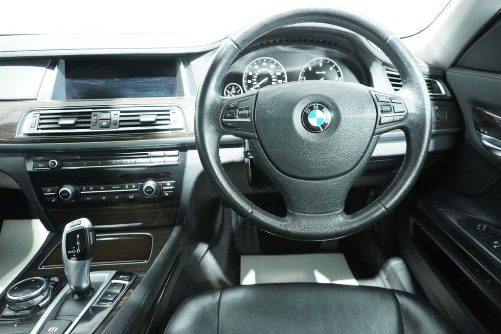 Used BMW 7 Series 2014 for sale - 76820505: Photo 31