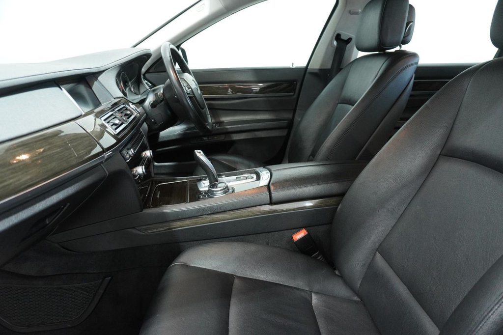 Used BMW 7 Series 2014 for sale - 76820505: Photo 44