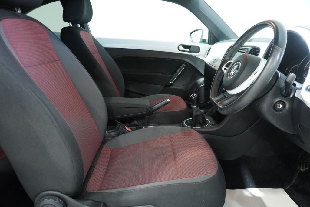 Used Volkswagen Beetle 2016 for sale - 76820198: Photo 11