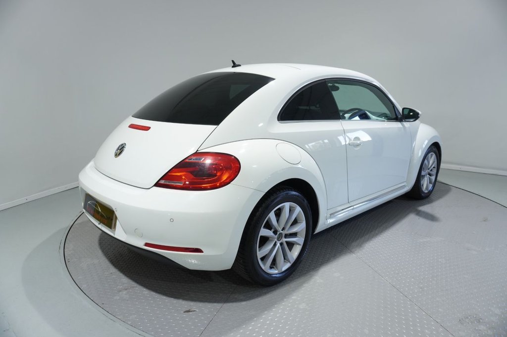 Used Volkswagen Beetle 2016 for sale - 76820198: Photo 14