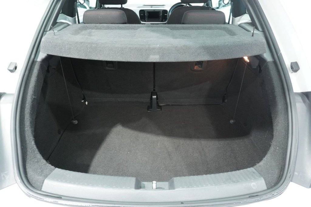 Used Volkswagen Beetle 2016 for sale - 76820198: Photo 17