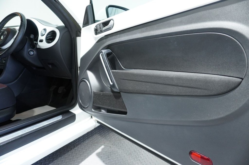 Used Volkswagen Beetle 2016 for sale - 76820198: Photo 21