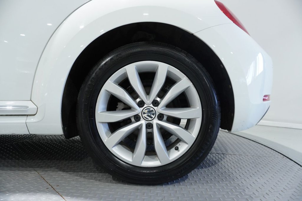 Used Volkswagen Beetle 2016 for sale - 76820198: Photo 39
