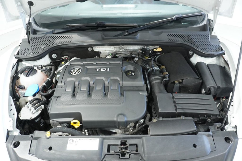 Used Volkswagen Beetle 2016 for sale - 76820198: Photo 50