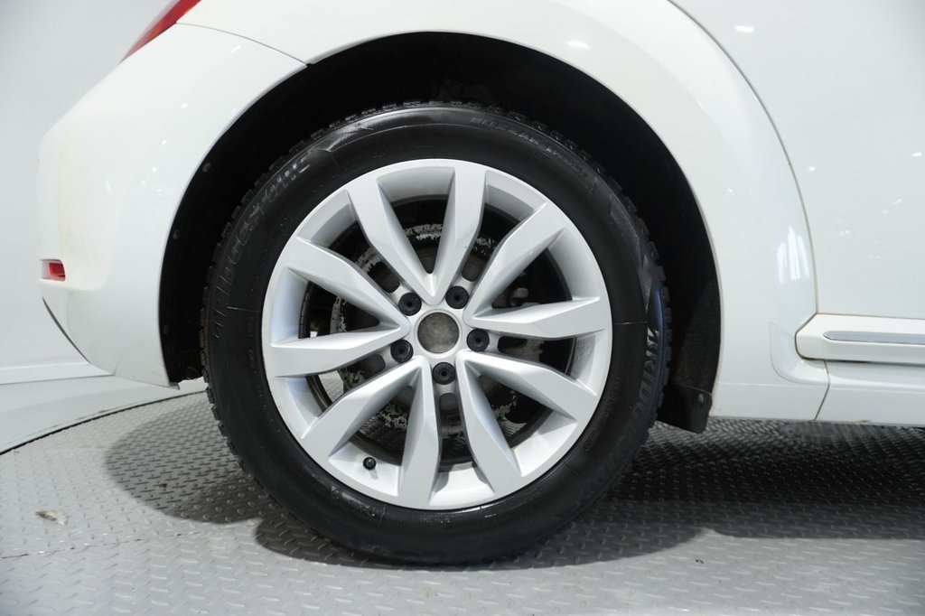 Used Volkswagen Beetle 2016 for sale - 76820198: Photo 8