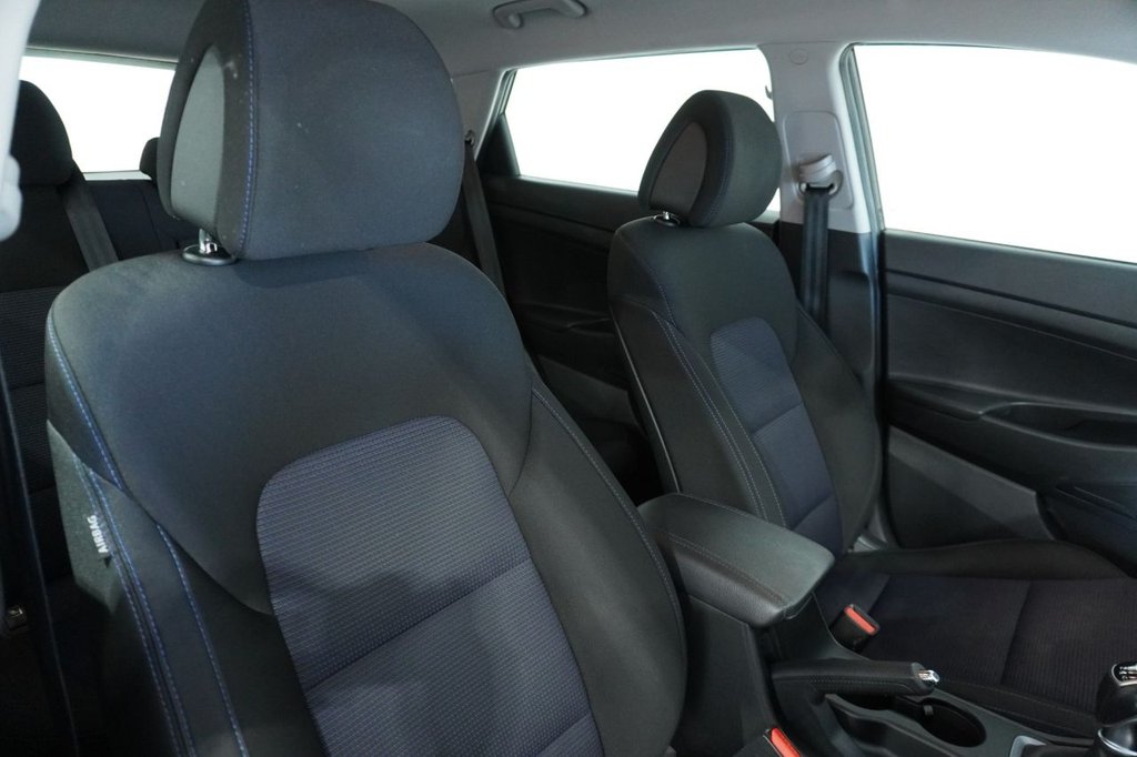 Used Hyundai TUCSON 2016 for sale - 76820510: Photo 15