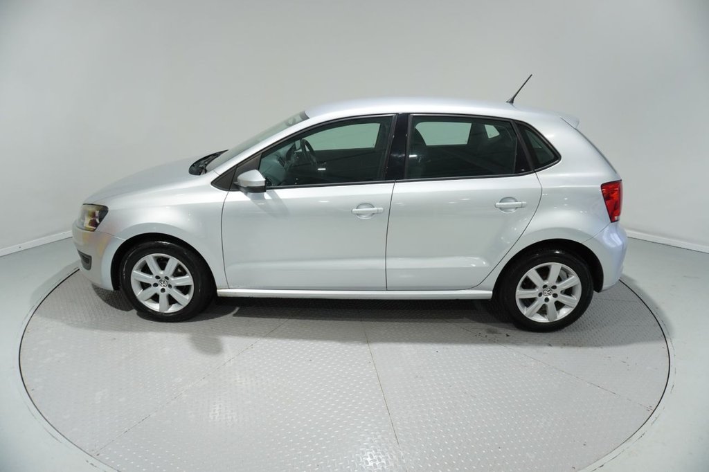 Used Volkswagen Polo 2010 for sale - 76820352: Photo 33