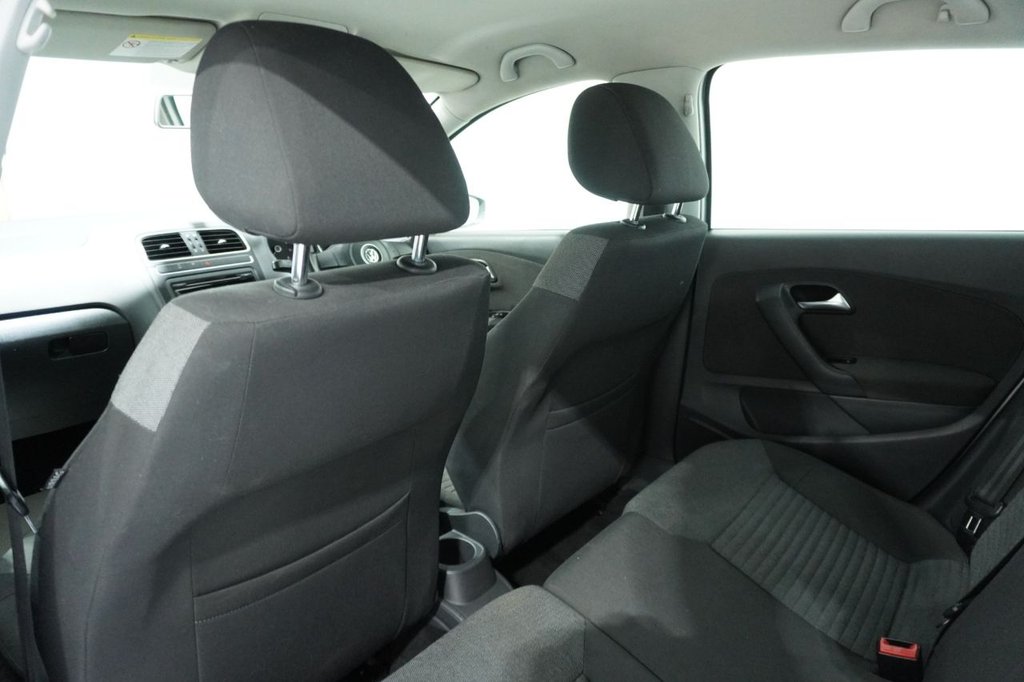 Used Volkswagen Polo 2010 for sale - 76820352: Photo 39