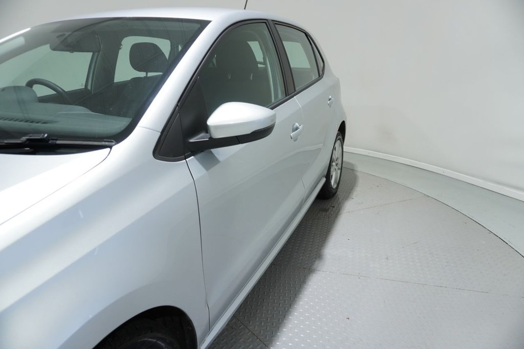 Used Volkswagen Polo 2010 for sale - 76820352: Photo 46