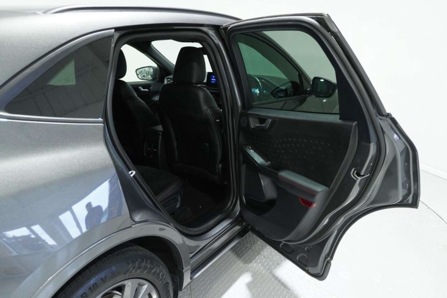 Used Ford Kuga 2021 for sale - 77061656: Photo 26