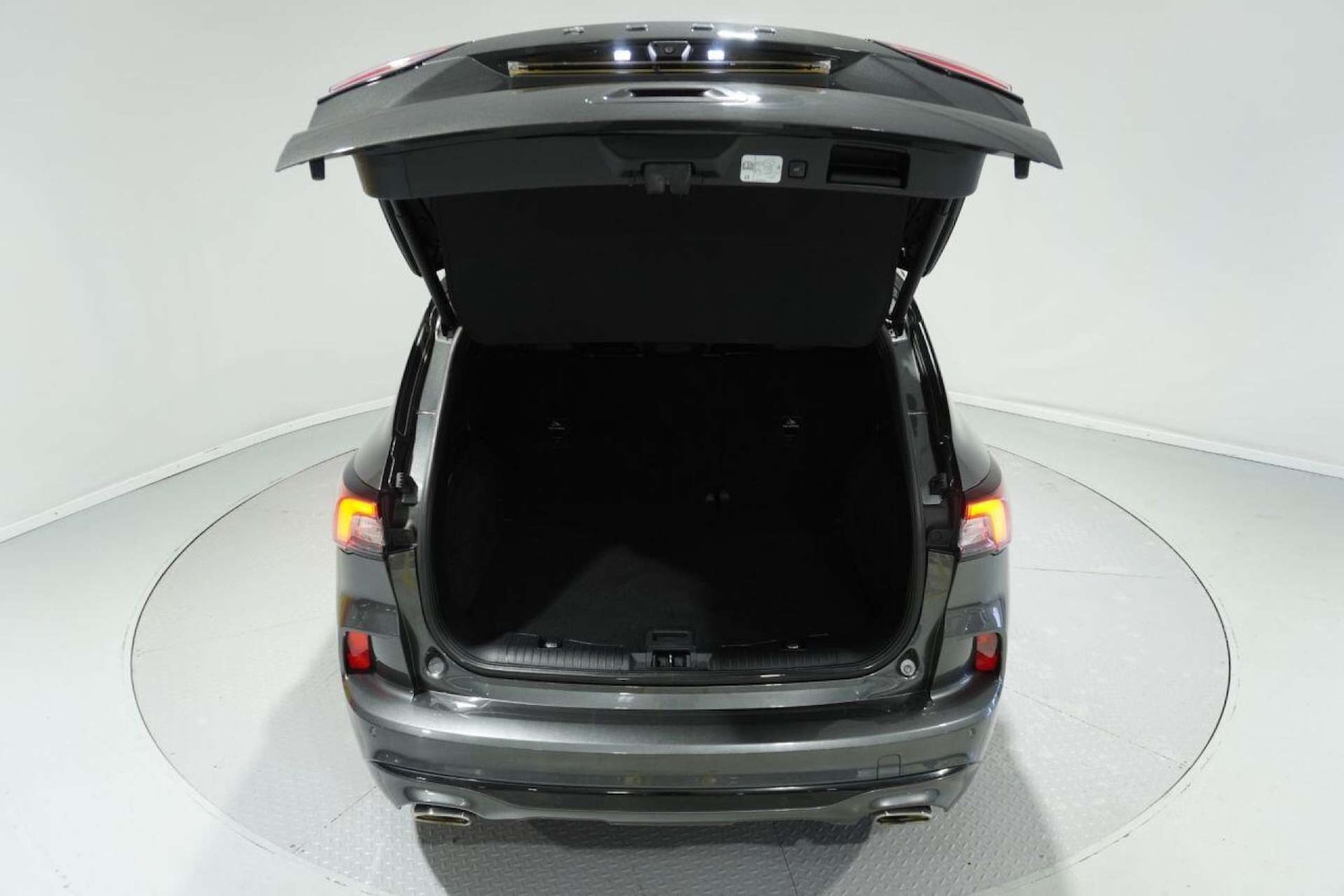 Used Ford Kuga 2021 for sale - 77061656: Photo 30