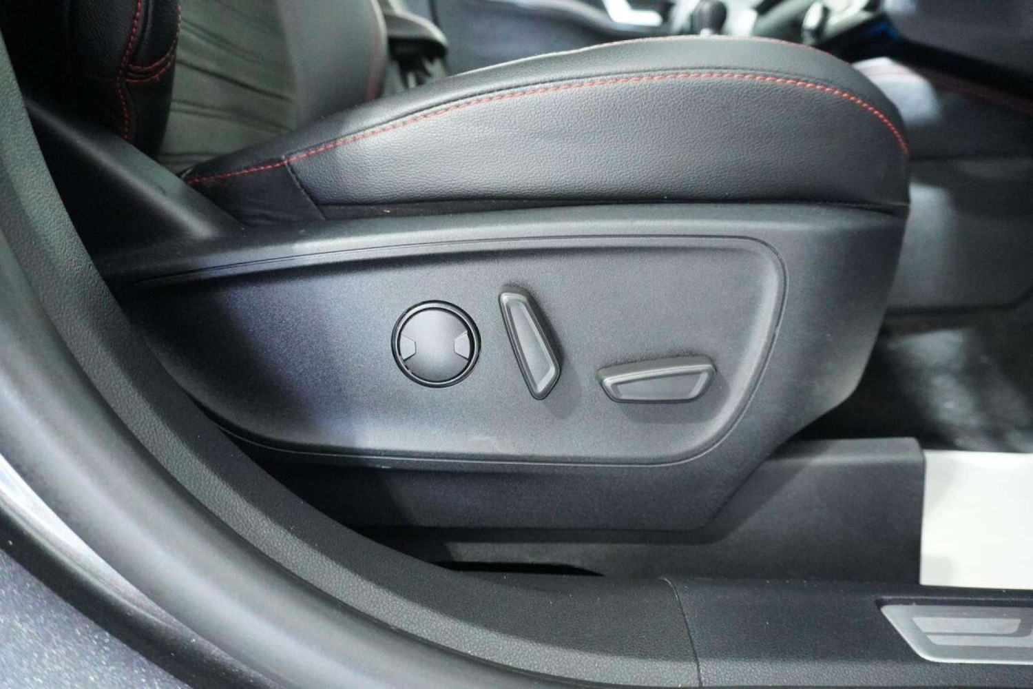 Used Ford Kuga 2021 for sale - 77061656: Photo 60