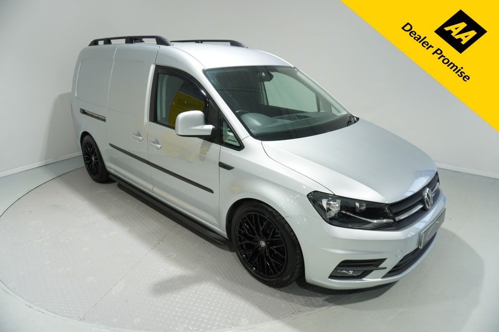 Used Volkswagen Caddy Maxi 2015 for sale - 76820196: Photo 1