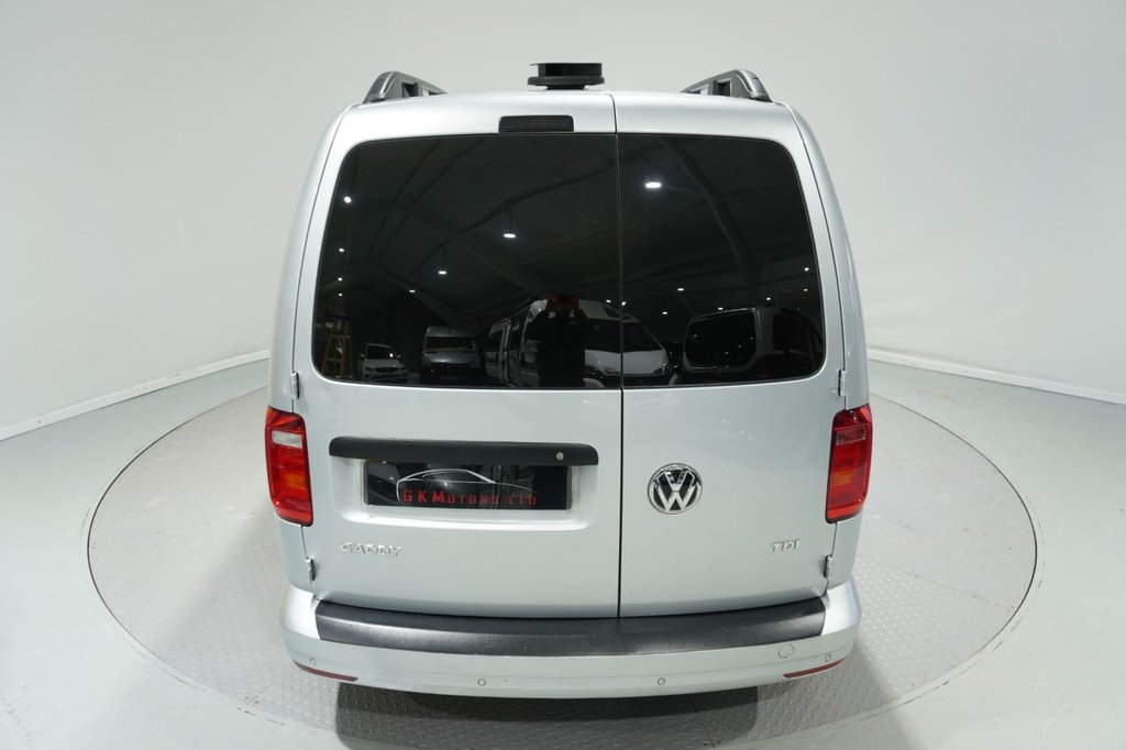 Used Volkswagen Caddy Maxi 2015 for sale - 76820196: Photo 20