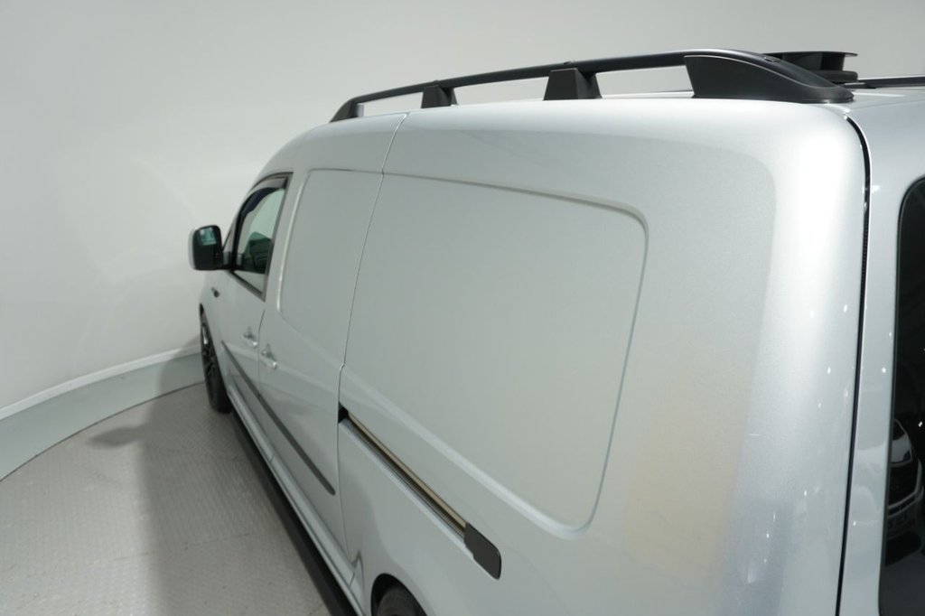 Used Volkswagen Caddy Maxi 2015 for sale - 76820196: Photo 25