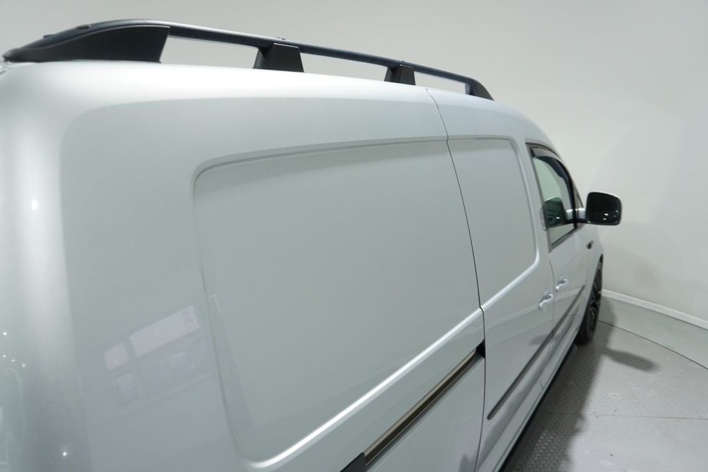 Used Volkswagen Caddy Maxi 2015 for sale - 76820196: Photo 26