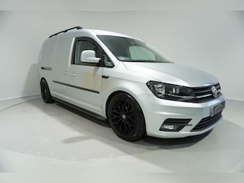 Used Volkswagen Caddy Maxi 2015 for sale - 76820196: Photo